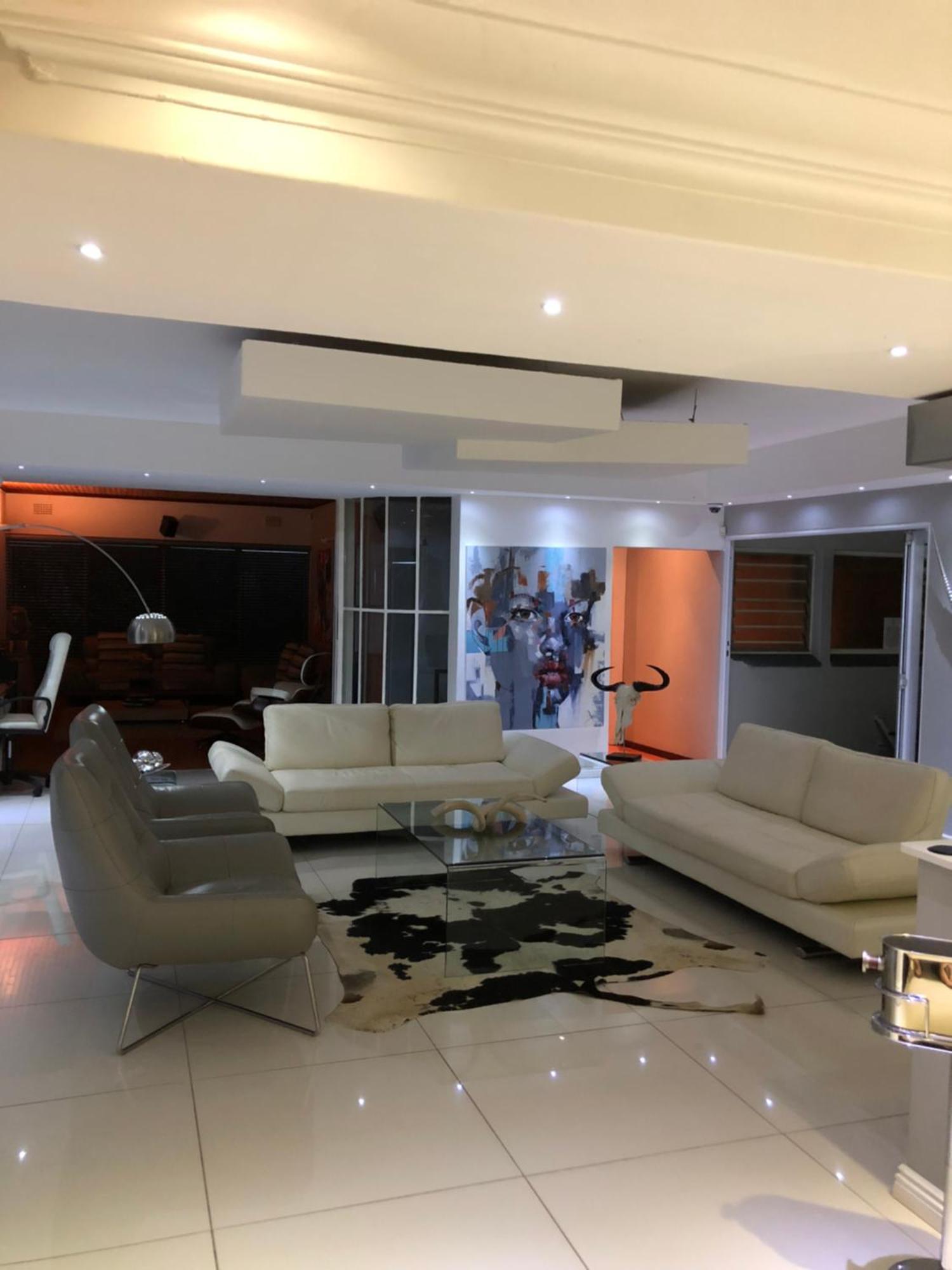 Luxury Upmarket Guesthouse 20 On 4Th Рюстенбург Экстерьер фото